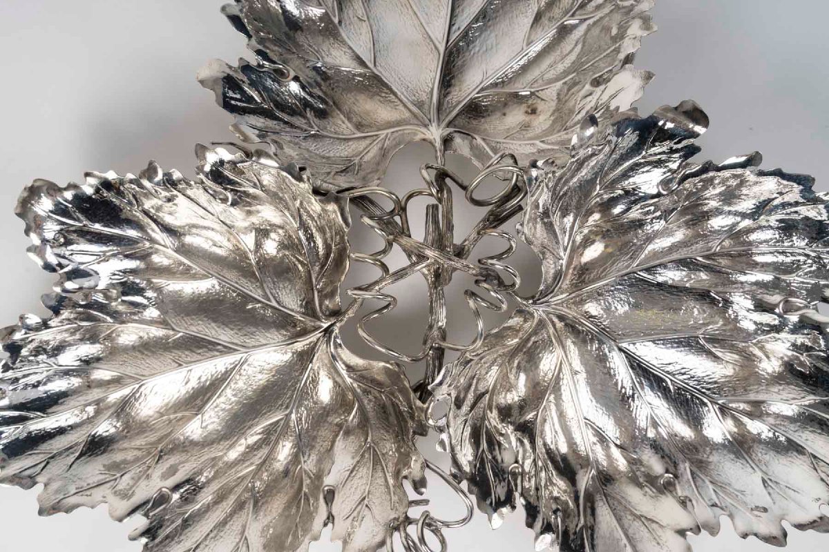 Gianmaria Buccellati - Solid Silver Centerpiece With Three Vine Leaves, 20th Century -photo-3