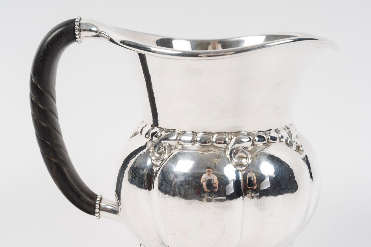 GEORG JENSEN - Pichet à eau - modèle 7A, dit Melon Pitcher, créé en 1907. Danemark, XXe siècle-photo-4