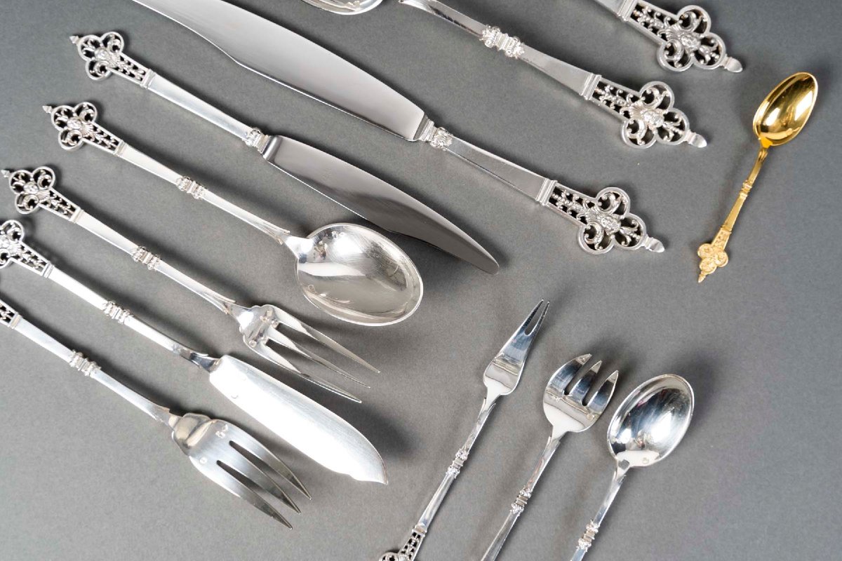 CHRISTOFLE & CARDEILHAC - MENAGERE en argent massif 143 pièces  «  Modèle Renaissance » XIXe-photo-3