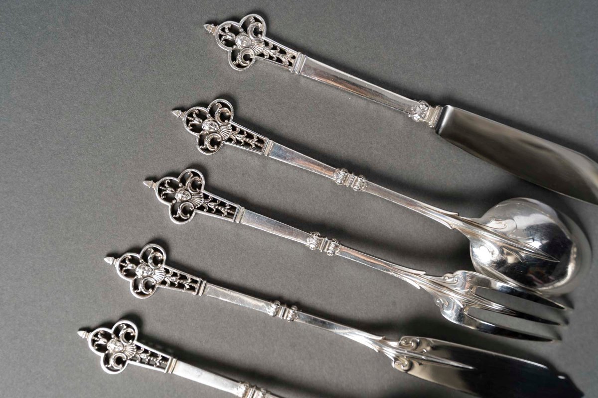 CHRISTOFLE & CARDEILHAC - MENAGERE en argent massif 143 pièces  «  Modèle Renaissance » XIXe-photo-6