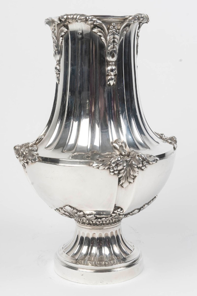  OLIER & CARON – Vase en argent massif fin du XIXe siècle