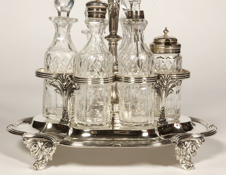 Goldsmith Odiot - Cabaret With Condiments In Sterling Silver And Crystal Bottles Nineteenth-photo-1
