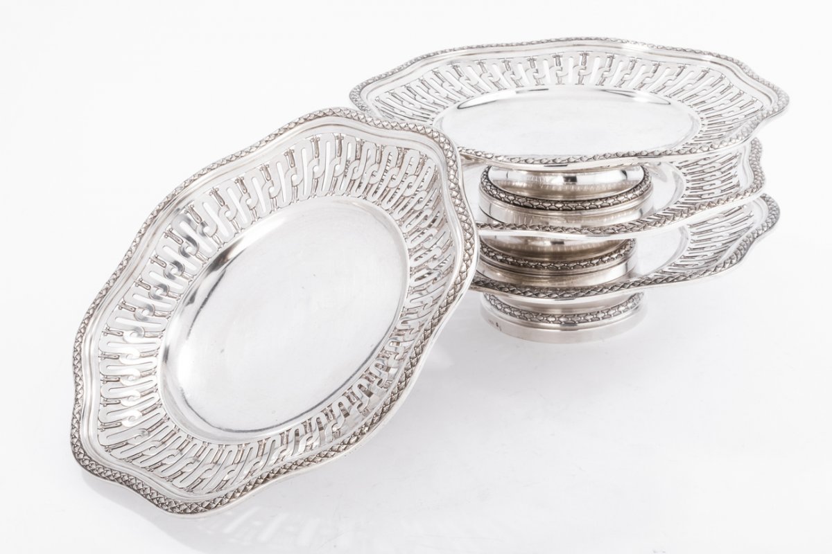 Goldsmith A. Aucoc Suite Of Four Cups In Sterling Silver Nineteenth-photo-1