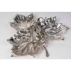 Gianmaria Buccellati - Solid Silver Centerpiece With Three Vine Leaves, 20th Century