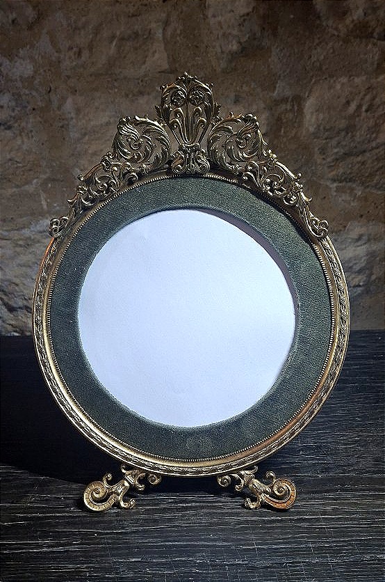 Gold-plated Metal Picture Frame