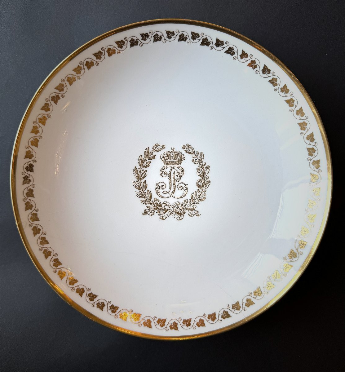 Large Sèvres Porcelain Cup, Louis Philippe Period. Royal Provenance.-photo-3