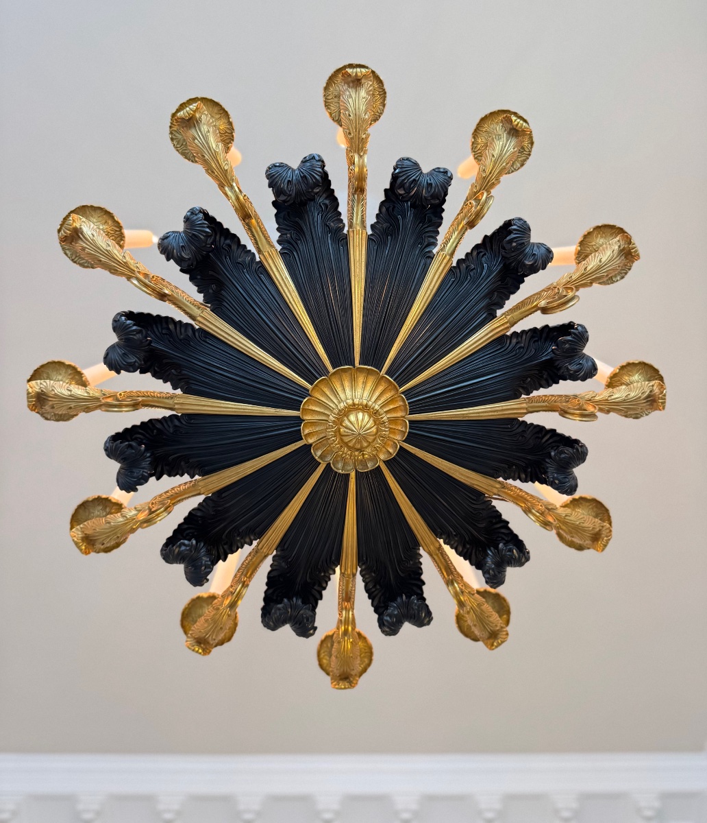 Lustre En Bronze Ciselé, Patiné Noir Et Doré, De Style Empire Par La Maison Delisle-photo-2
