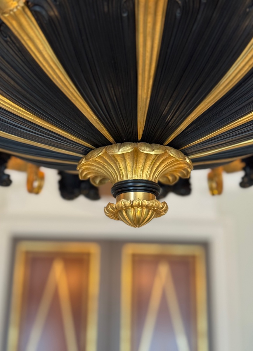 Lustre En Bronze Ciselé, Patiné Noir Et Doré, De Style Empire Par La Maison Delisle-photo-4