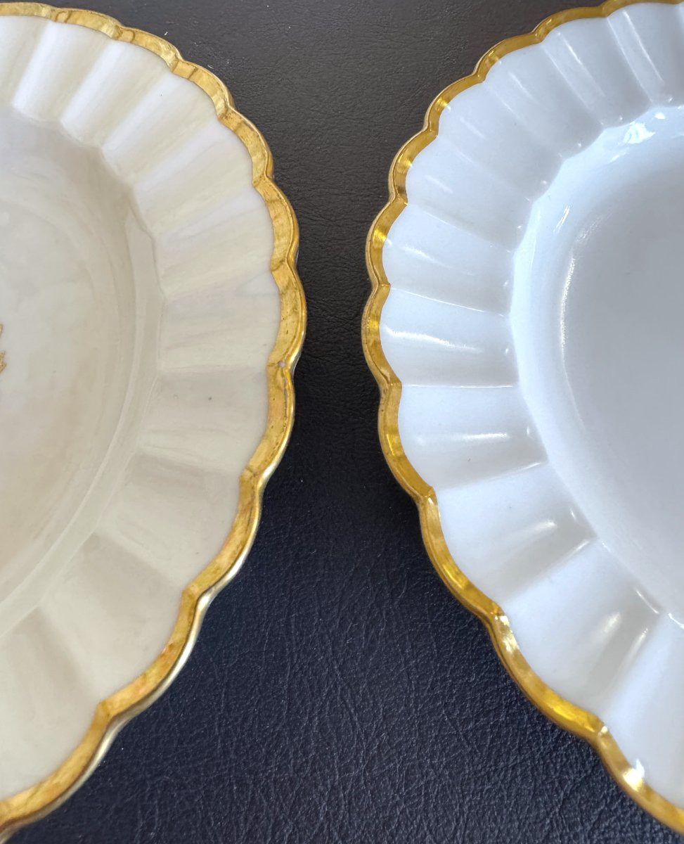 Paire D’assiettes à Dessert En Porcelaine De Sèvres – époque Louis-philippe / Provenance royale-photo-4