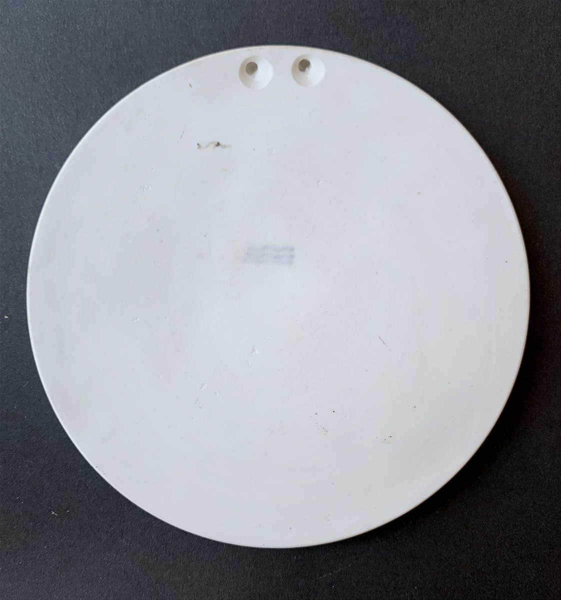 Biscuit / Porcelain Medallion Representing "winter" - 19th Century-photo-3