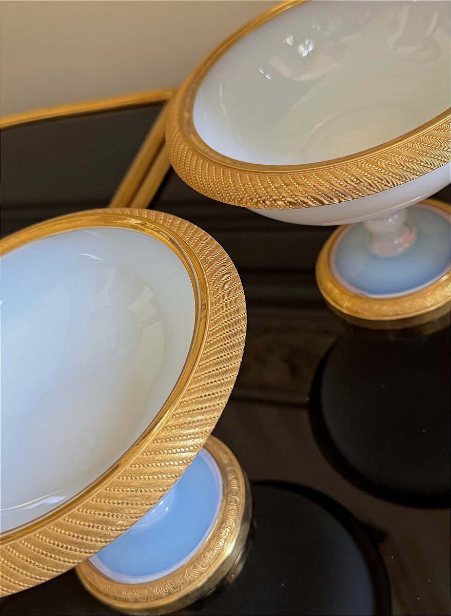 Pair Of Opaline Cups Mounted In Gilt Bronze - 19th Century-photo-3