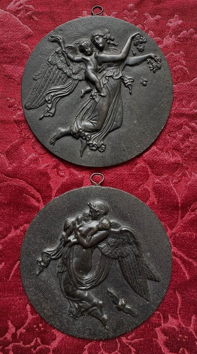 Pair Of Neoclassical Medallions In Dark Patinated Metal - 19th Century-photo-4