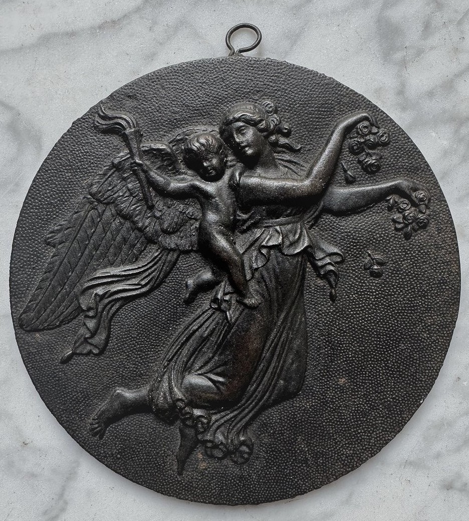 Pair Of Neoclassical Medallions In Dark Patinated Metal - 19th Century-photo-3