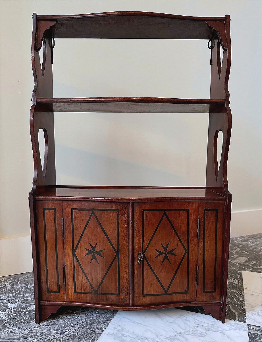 Hanging Wall Shelf – 18th Century