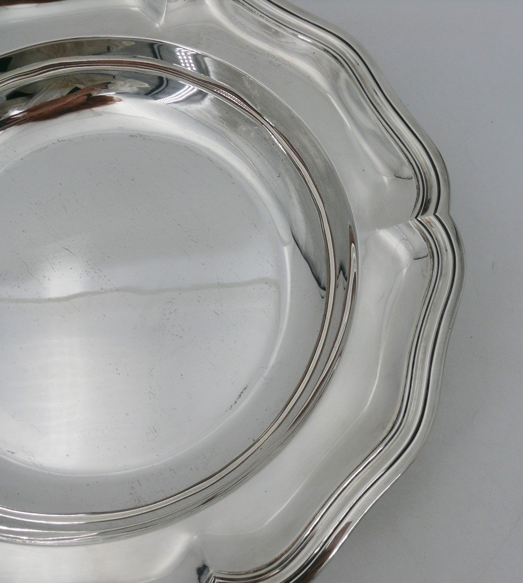 Hollow Round Dish In Sterling Silver Minerva, Louis XV Style With Scalloped Edges, Louis Coignet.-photo-3