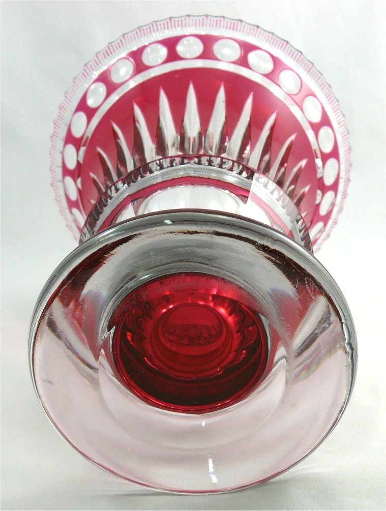 Val Saint Lambert, Vase Sur Pied Taillé, Cristal Doublé Rouge, 22,5 Cm, 3,2 Kg.-photo-3