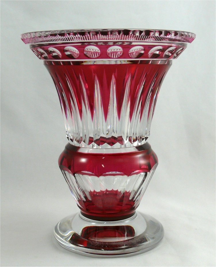 Val Saint Lambert, Vase Sur Pied Taillé, Cristal Doublé Rouge, 22,5 Cm, 3,2 Kg.-photo-1
