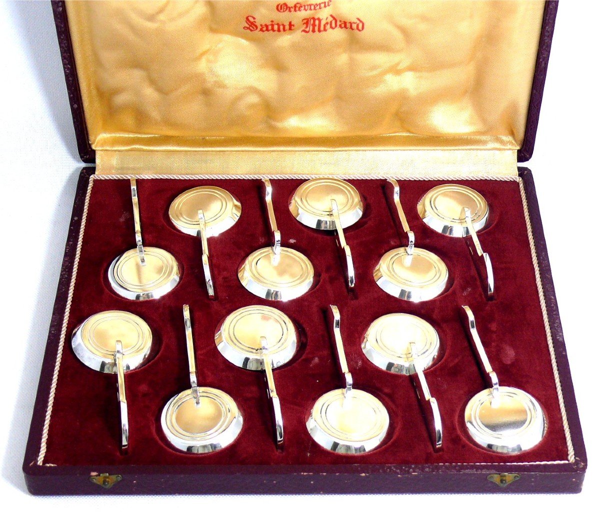 12 Saint Médard Knife Holders Raquette Model, Excellent Condition, Original Box.