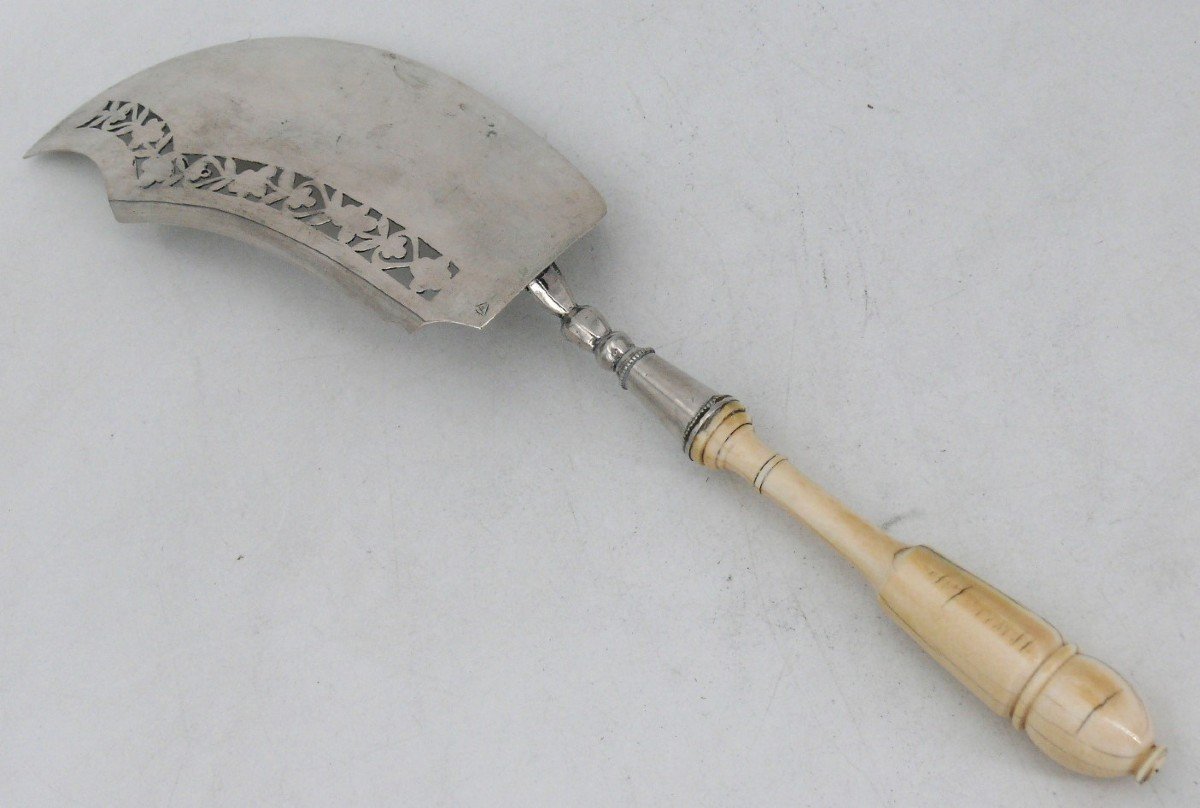 Fish Serving Shovel In Sterling Silver Old Man, 1819-1838.-photo-2