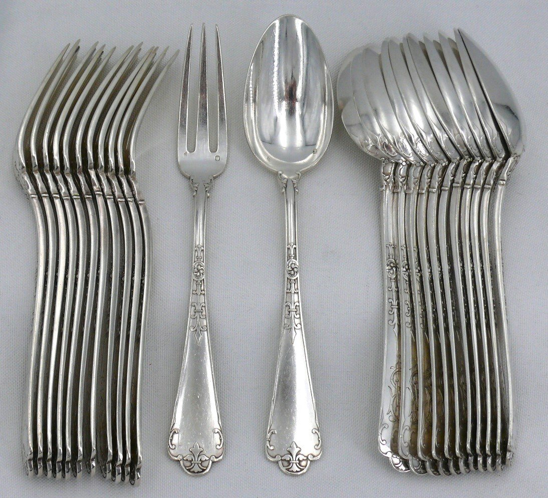 Puiforcat Spearhead Model With Rat Tail, 12 Table Cutlery In Sterling Silver Minerva.