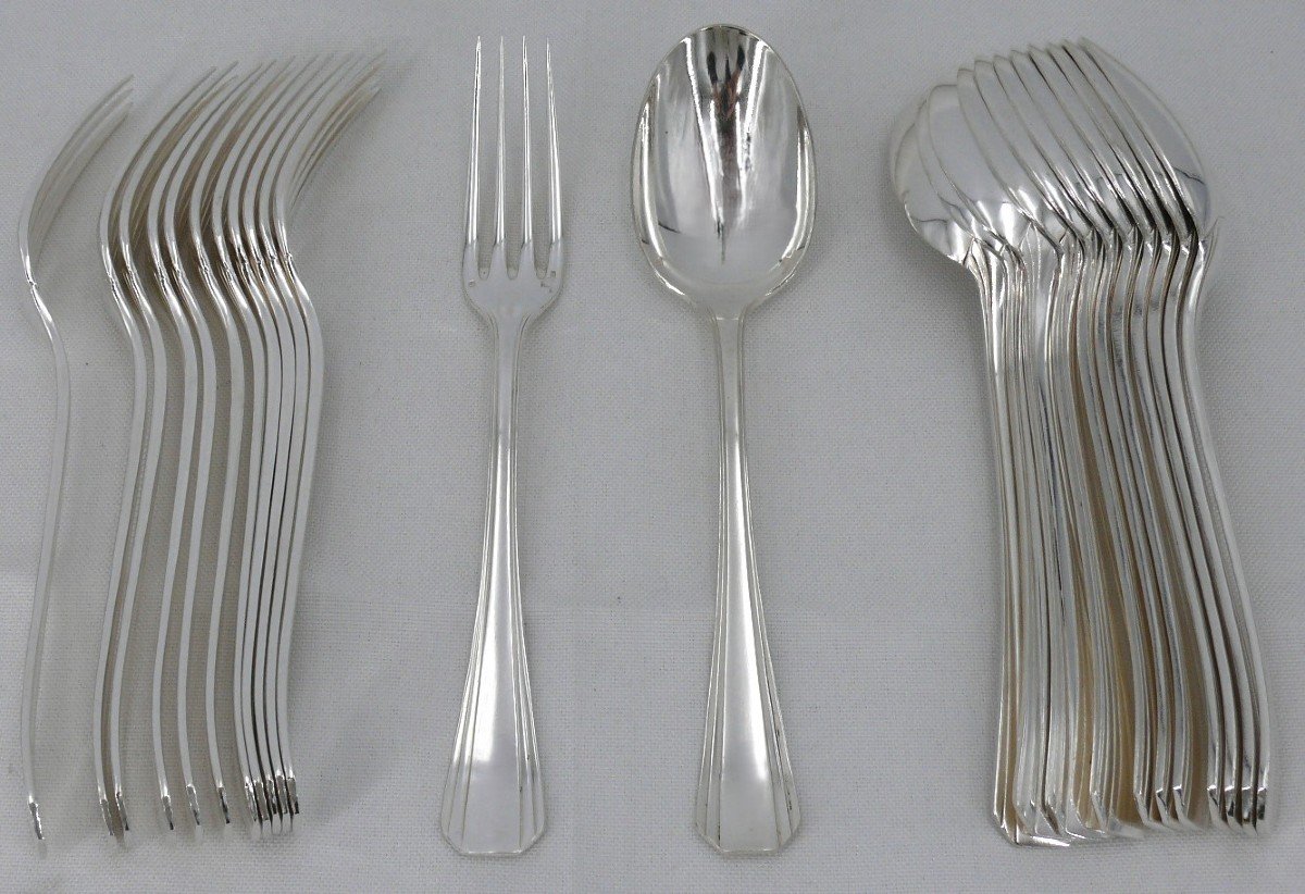 Christofle Boréal Model, 12 Table Cutlery, Silver Metal, 24 Pieces, Excellent Condition.