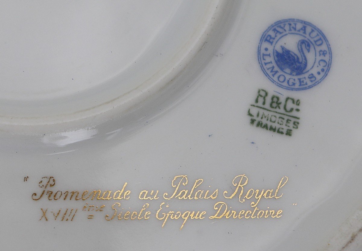 Raynaud Limoges, Walk To The Royal Palace, Candy Box, Excellent Condition.-photo-4
