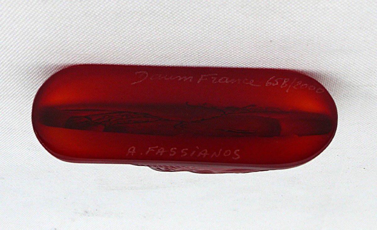 Alekos Fassianos For Daum, "petit Kallisti" Glass Pate Paperweight, Signed, Intact.-photo-4