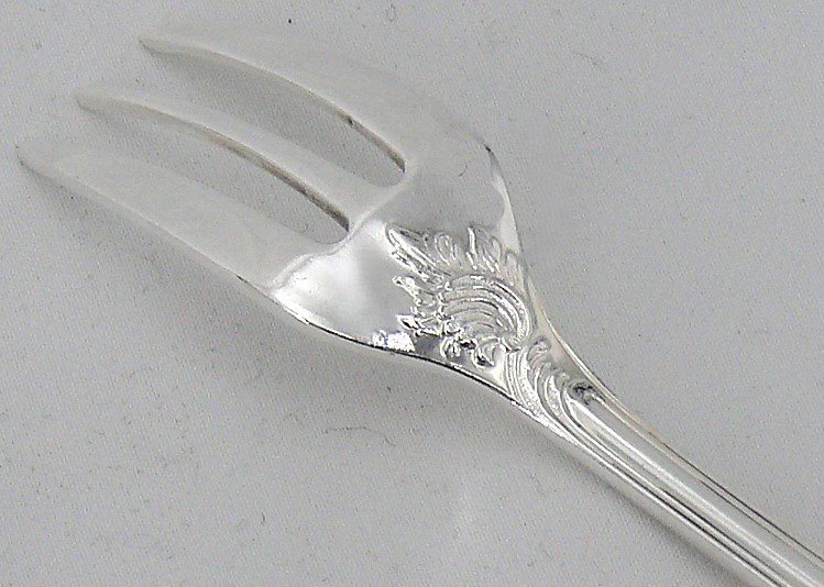 Christofle Modèle Marly, 12 Fourchettes à Gâteaux Métal Argenté, En Excellent état, 15,8 Cm.-photo-1