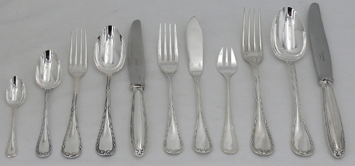Christofle Modèle Rubans, Ménagère Set De 143 Pièces En Métal Argenté, Excellent état.-photo-3
