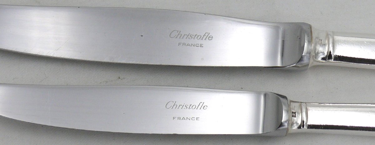 Christofle Modèle Cluny, Ménagère Set 61 Pièces Métal Argenté, Couteaux, Métal Argenté.-photo-1