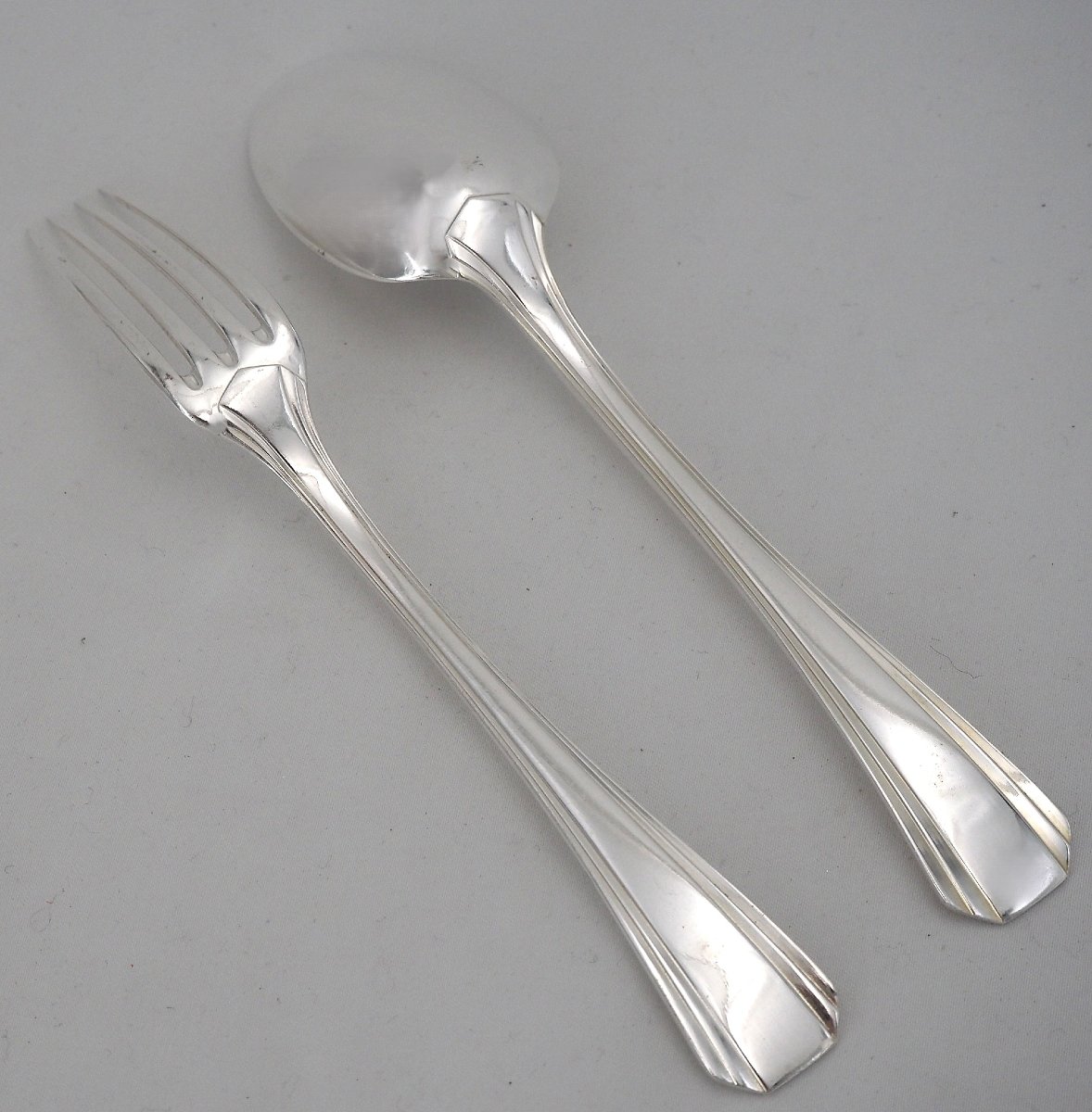 Christofle Boréal Model 12-piece Dessert Cutlery Set, 24-piece Dessert Set, Silver-plated Metal, 18 Cm.-photo-2
