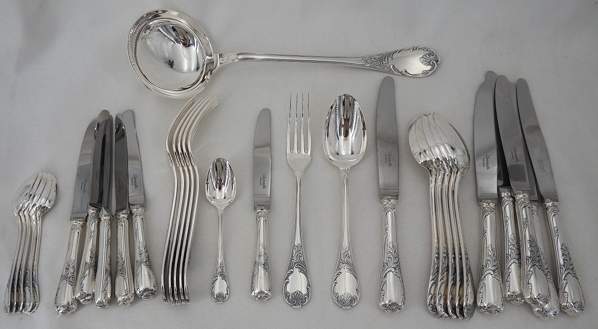 Christofle Marly Model, 31-piece Cutlery Set With Knives For 6 People, Excellent Condition.