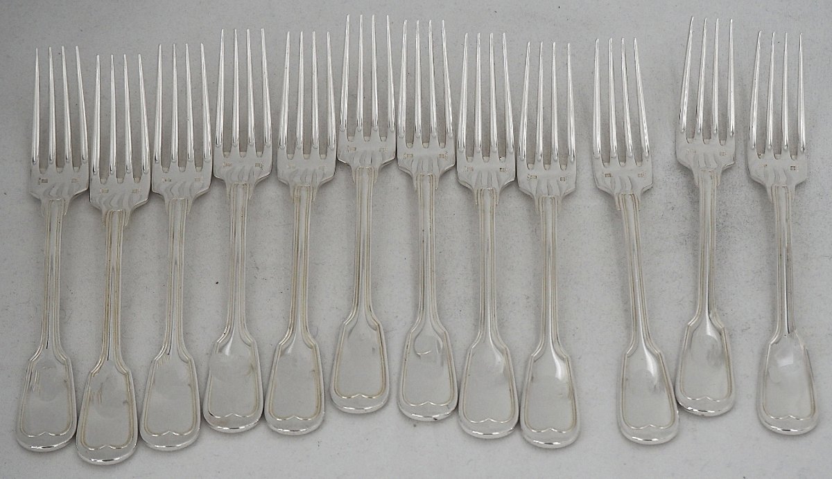 Christofle modèle Chinon, Filet, 12 fourchettes à entremets, dessert, métal argenté, 17 cm.-photo-2