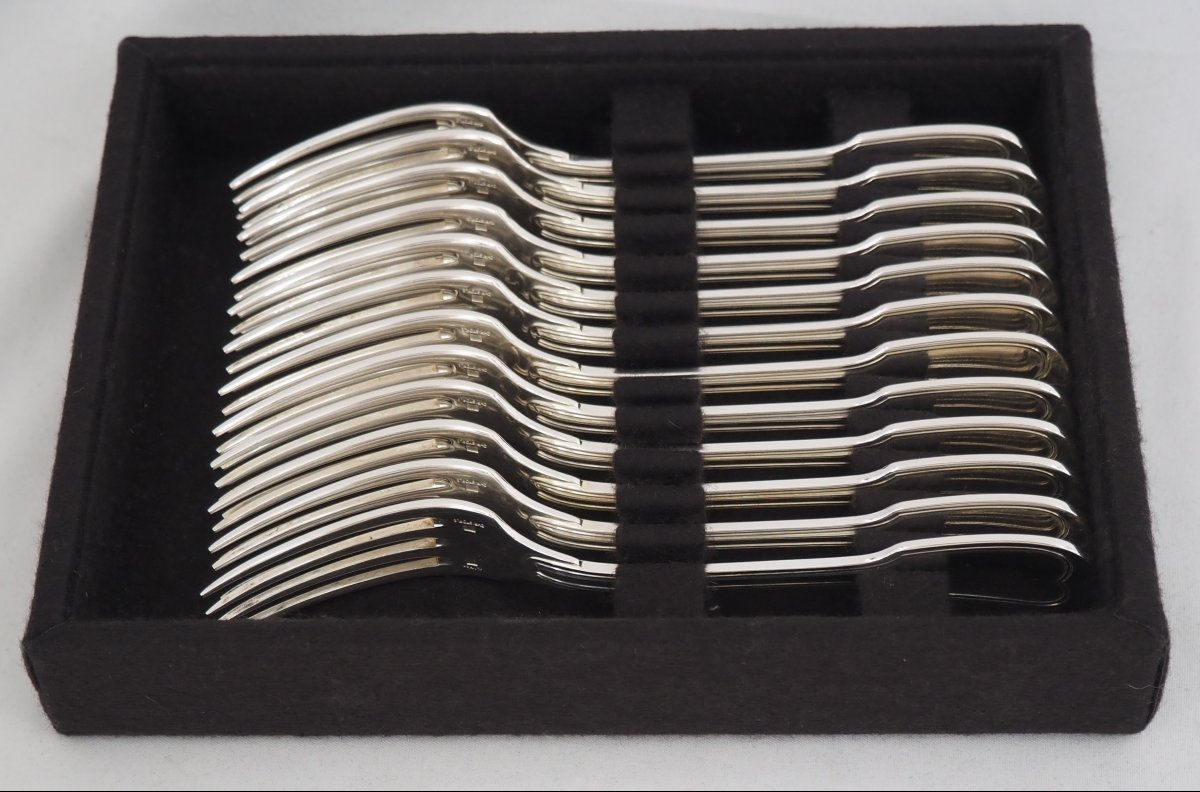 Christofle modèle Chinon, Filet, 12 fourchettes à entremets, dessert, métal argenté, 17 cm.-photo-7