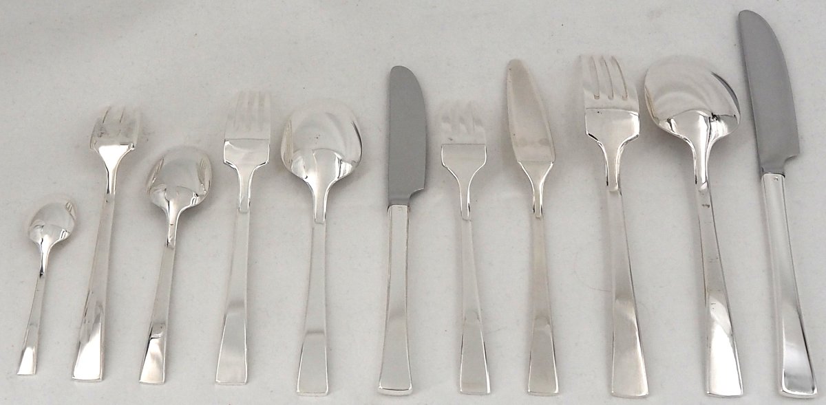 Christofle modèle Concorde, ménagère set 144 pièces, métal argenté, proche du neuf.-photo-5