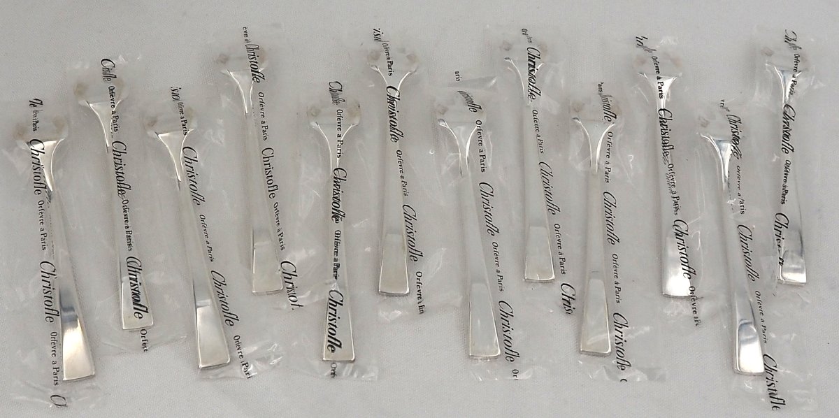 Christofle modèle Concorde, 12 fourchettes à huitres, neuves sous blisters scellés.-photo-3