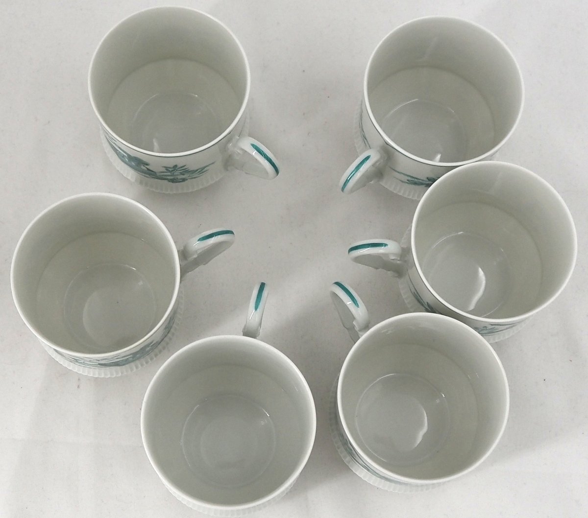 Haviland Limoges "les Islettes" 6 tasses et 6 sous tasses à thé, + théière.-photo-3