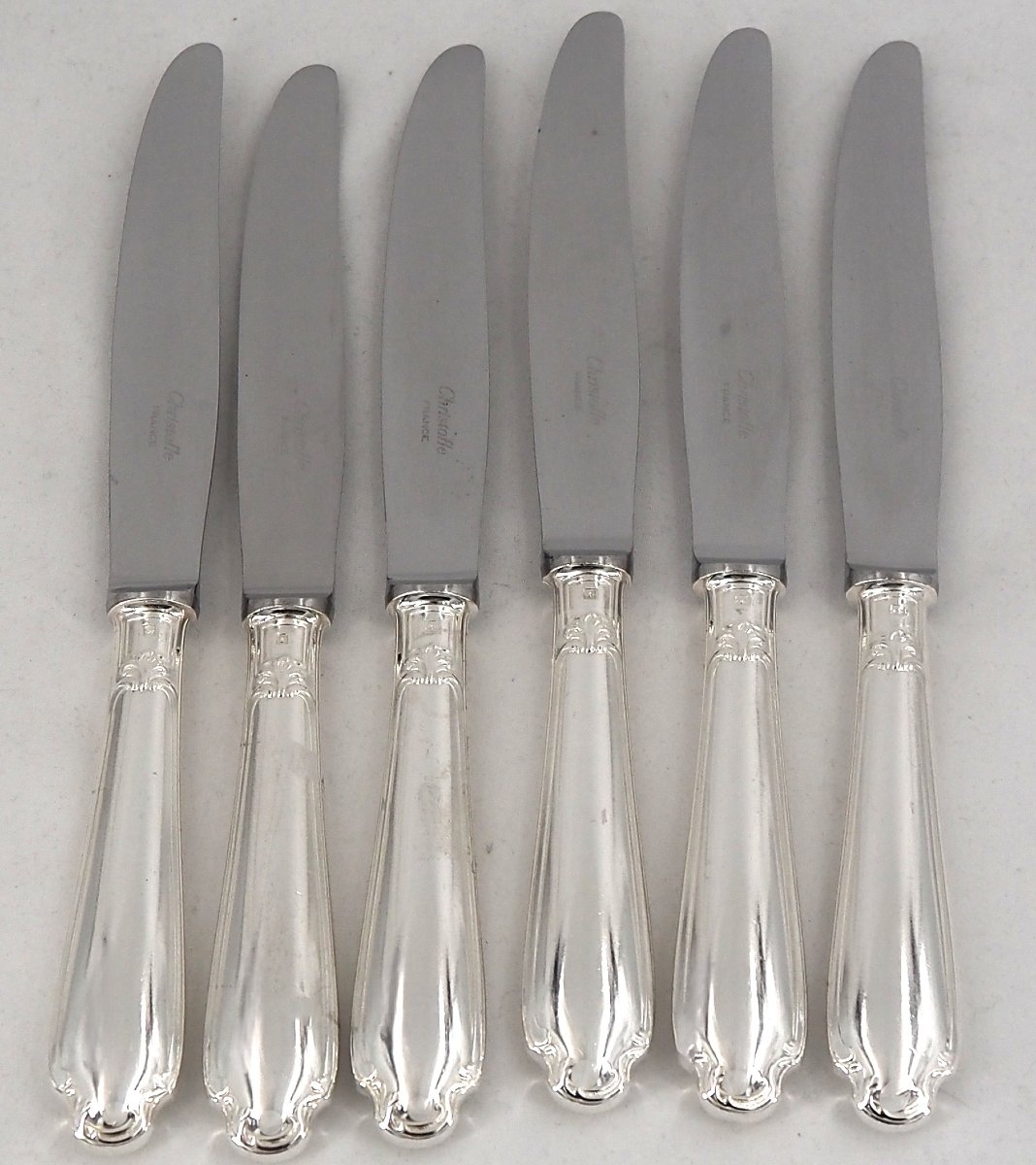 Christofle modèle Pompadour, ménagère set 31 pièces avec couteaux pour 6 personnes.-photo-4