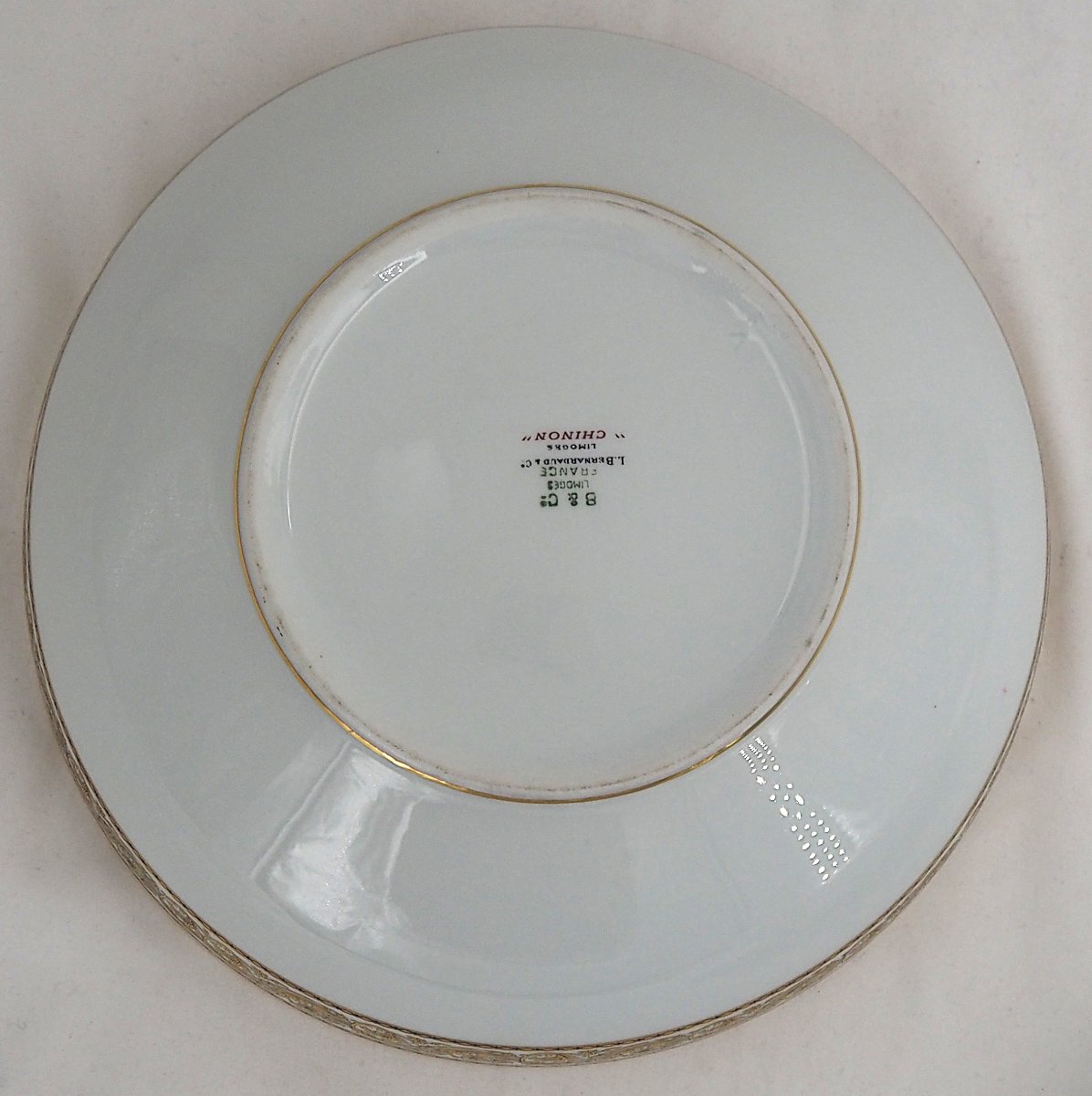 Bernardaud, porcelaine Limoges modèle Chinon, 2 plats + 1 saladier, parfait état.-photo-5