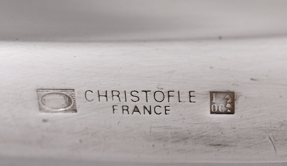 Christofle modèle Malmaison, plat ovale 45,5  x 31,2 cm, métal argenté, excellent état.-photo-3