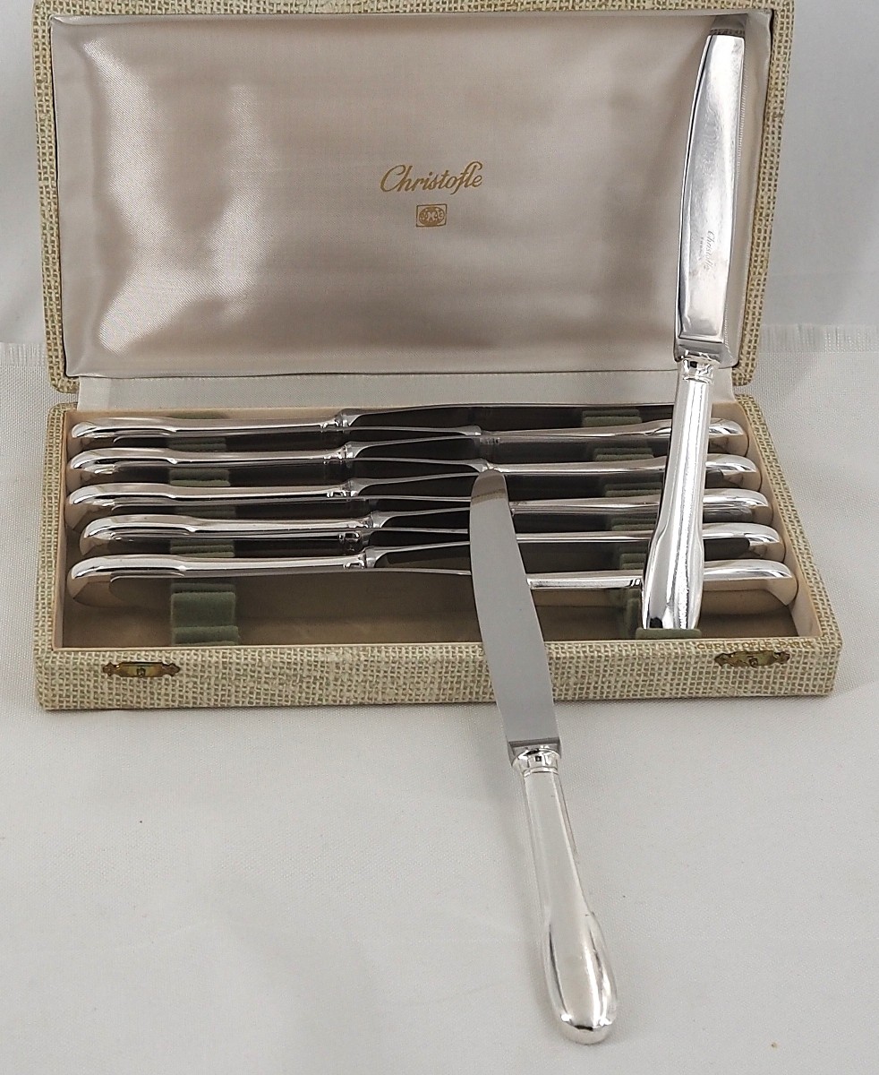 Christofle Cluny Pattern, 12 Silver-plated Table Knives, In Excellent Condition.