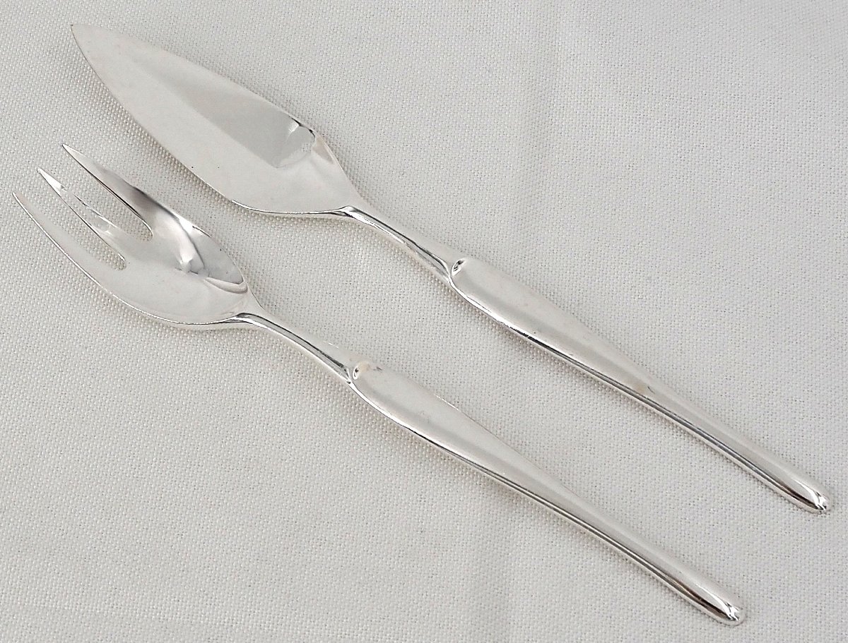 Christofle modèle Duo, Tapio Wirkkala, 12 couverts à poisson, 24 pièces en métal argenté.-photo-2