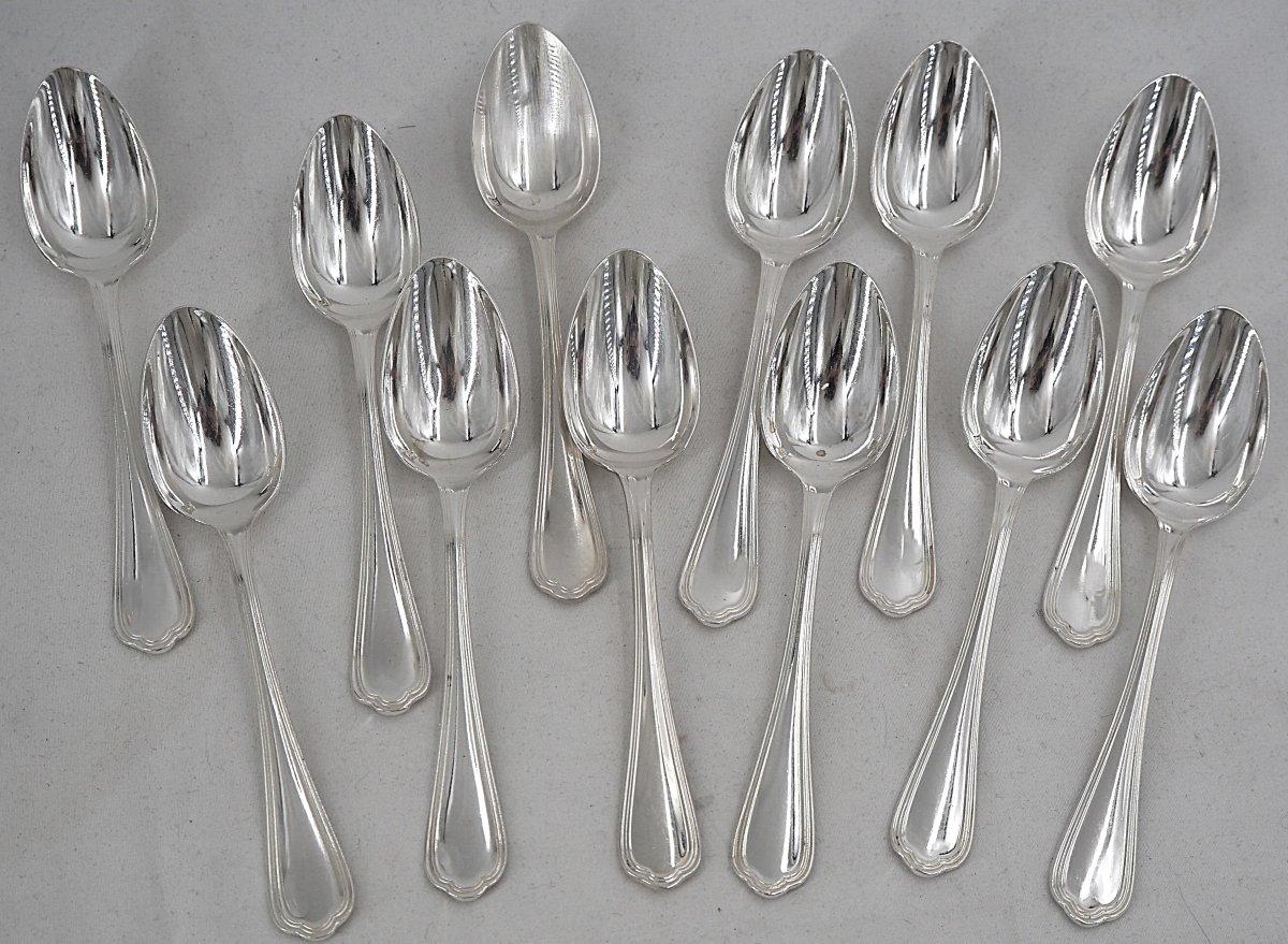 Christofle modèle Spatours, ménagère set de 61 pièces avec couteaux, en métal argenté.-photo-3