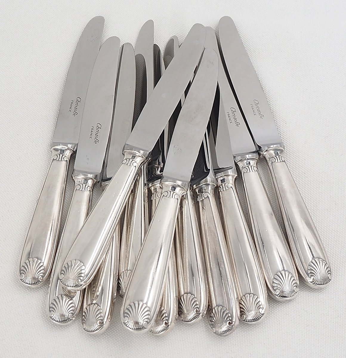 Christofle Vendôme Model, 12 Dessert Knives, Cheese Knives In Silver-plated Metal.-photo-2