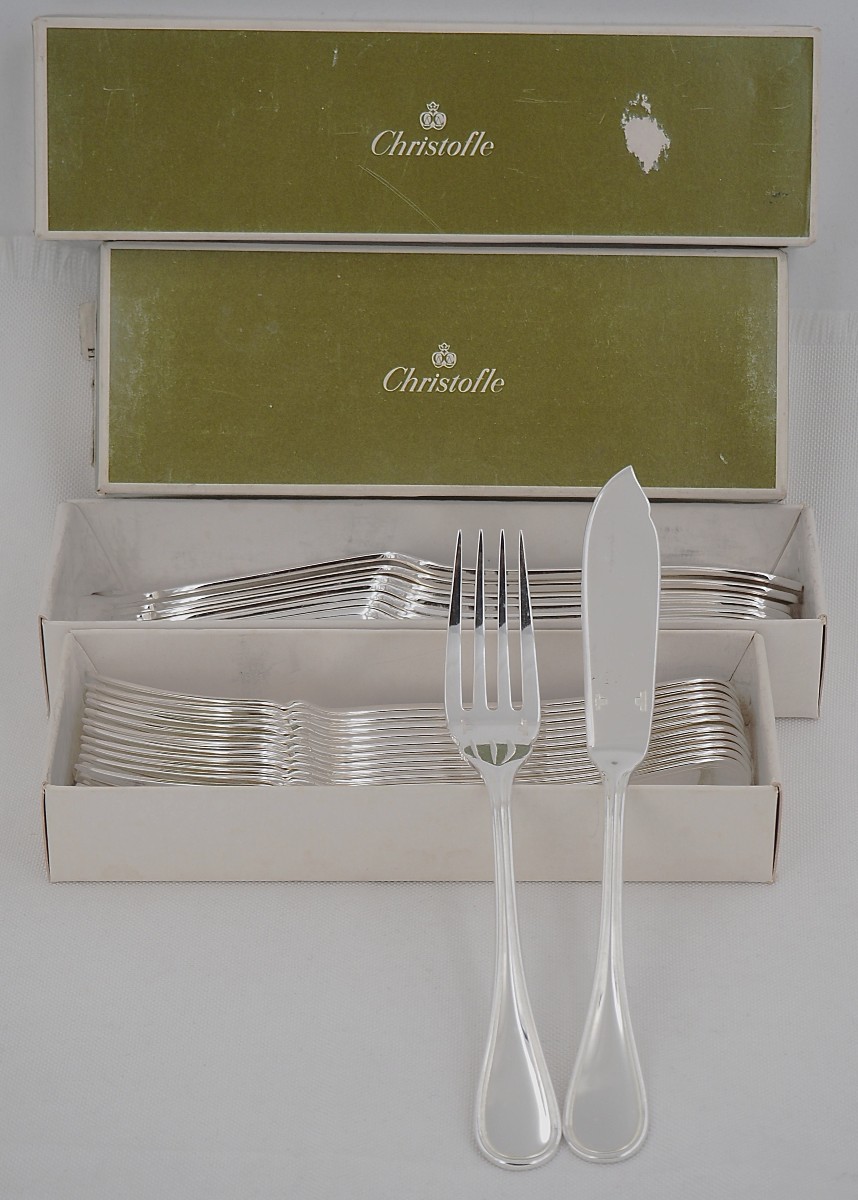 Christofle Albi Pattern, 12 Fish Cutlery Pieces, Silver-plated Metal, 24 Pieces In Perfect Condition.