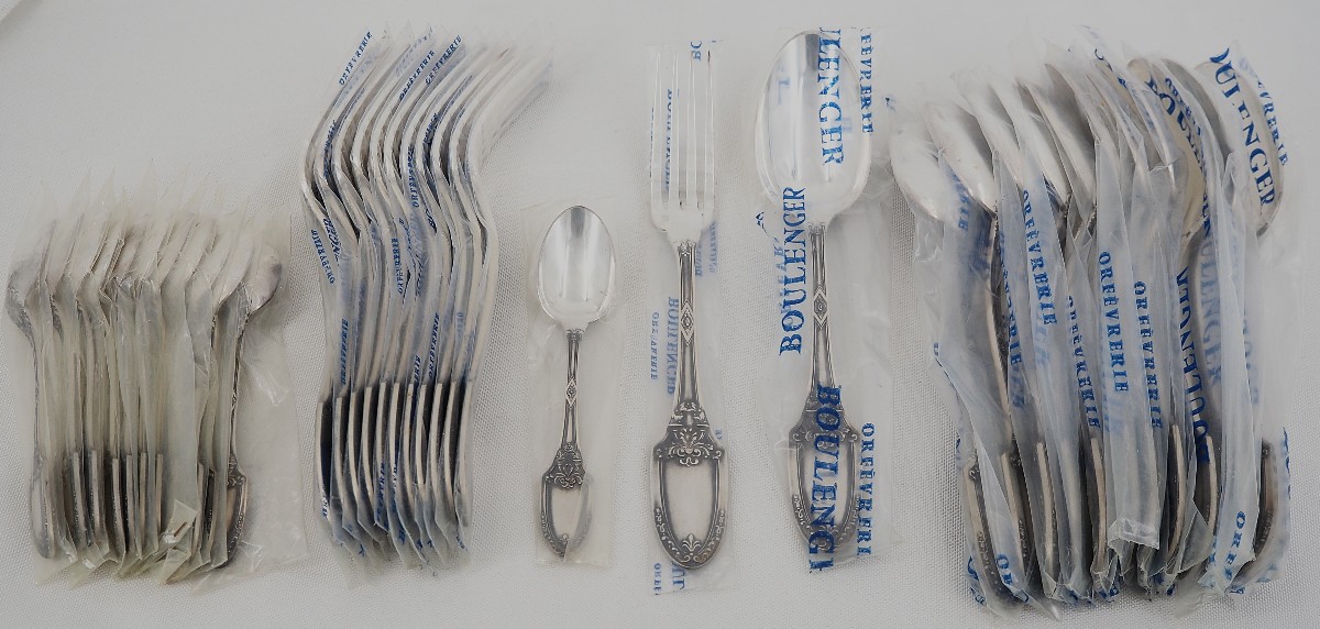 Boulenger Marie Louise Model, Empire Style, 36-piece Cutlery Set, New In Blister Packs.