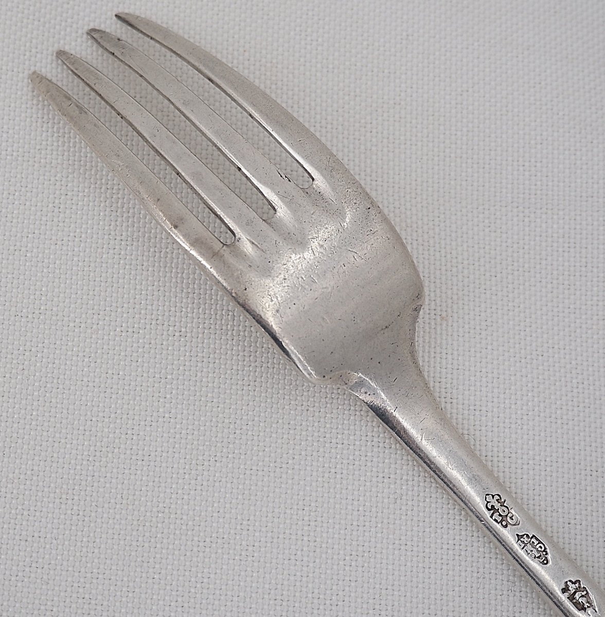 Fourchette argent massif XVIIIe, Uniplat, Toulouse 1757, Jean-Antoine Gailhard.-photo-3