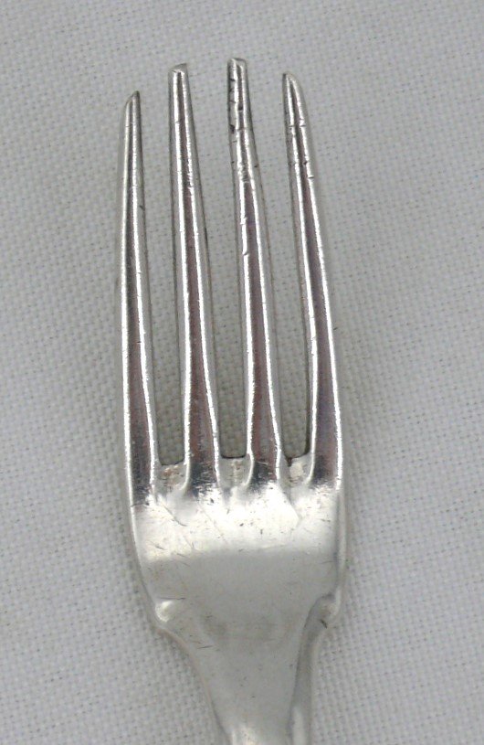 Fourchette argent massif XVIIIe, Uniplat, Quimper, Bretagne, Louis Le Febvre.-photo-1