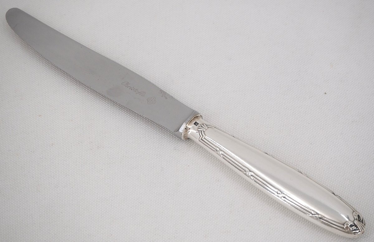 Christofle modèle Rubans, 10 couteaux de table en métal argenté en excellent état.-photo-2
