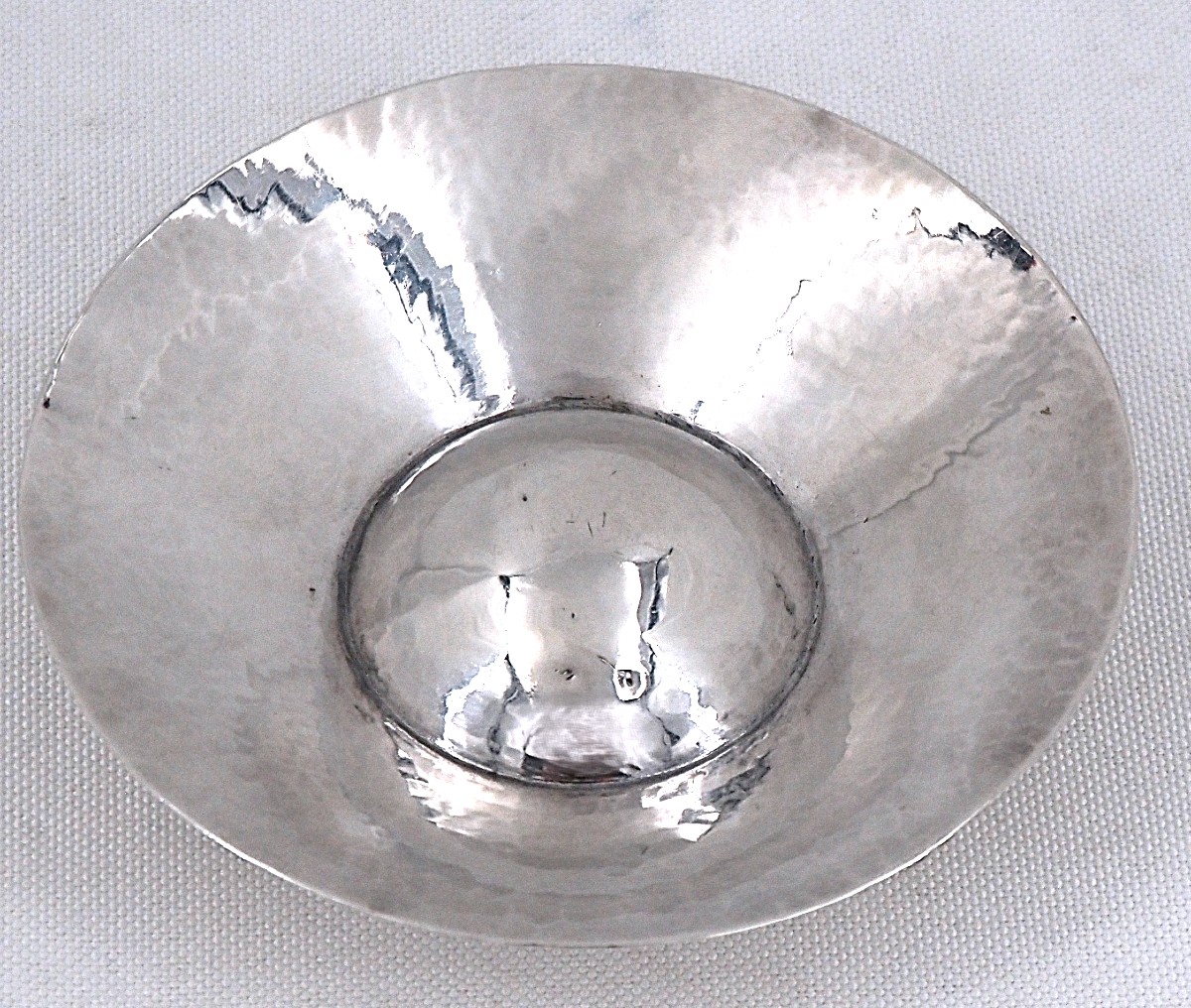 Hammered Bordeaux Wine Taster With Central Umbilicus, Solid Silver Minerva, Silver Winetaster.